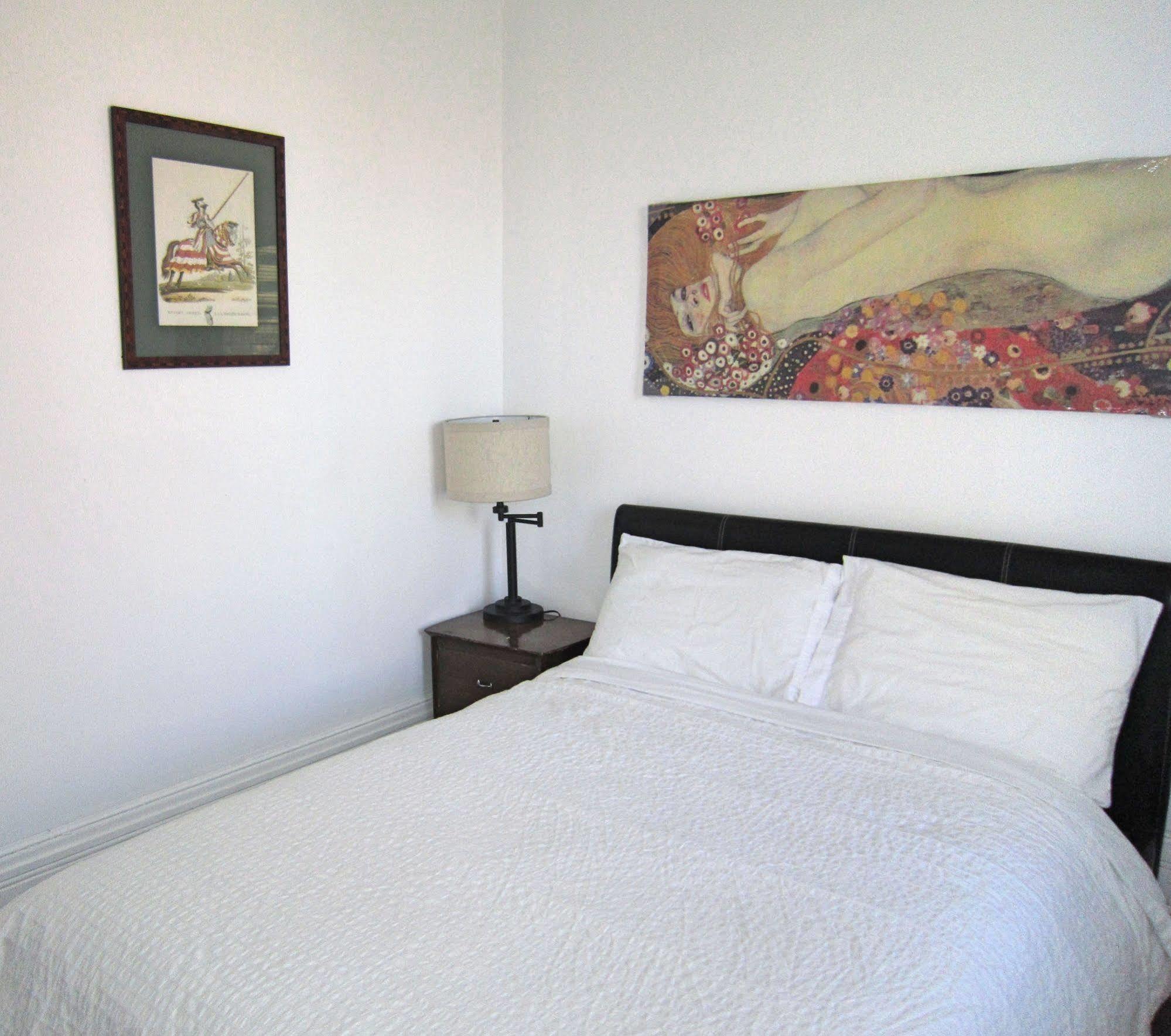 Spadina 11 Guesthouse Toronto Kültér fotó