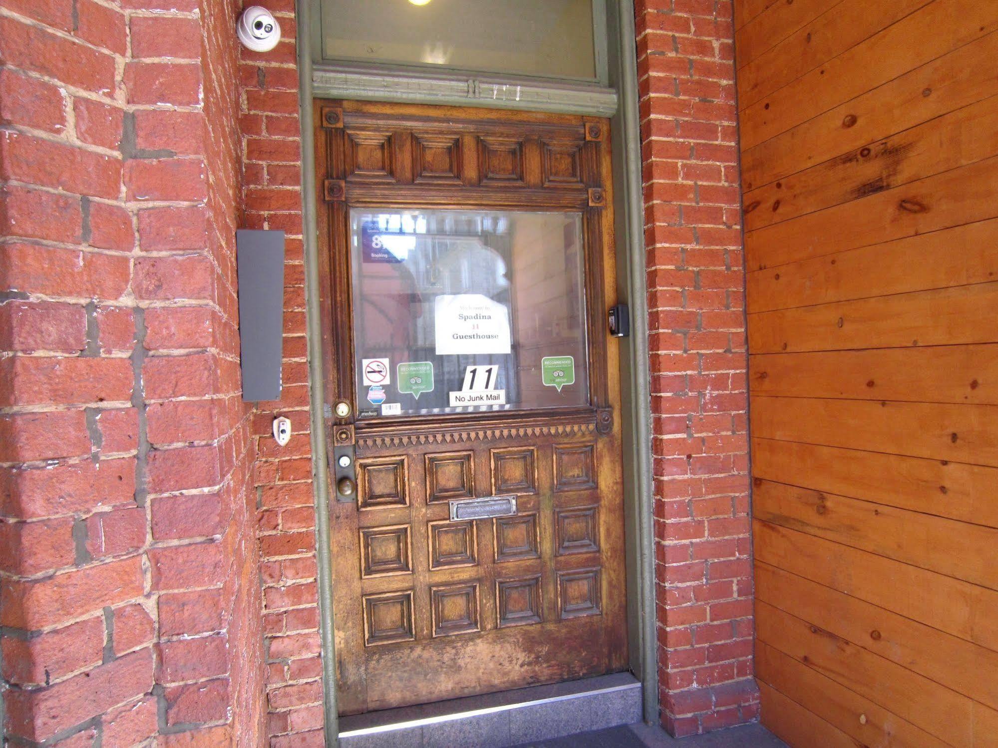 Spadina 11 Guesthouse Toronto Kültér fotó